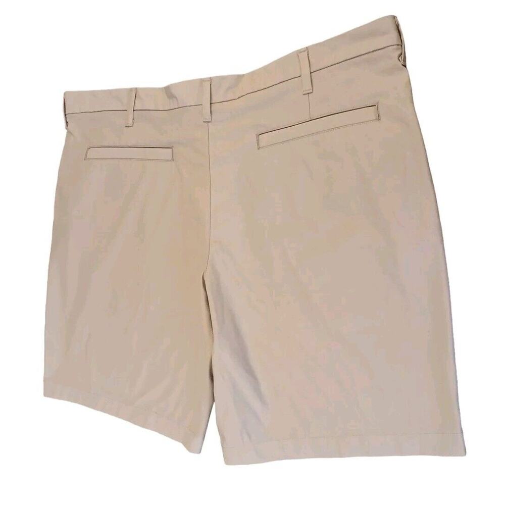 Swisstech Men's Khaki Stretch Comfort 5 Pocket 1 Zip Flat Front Shorts Size 42 - Picture 2 of 8